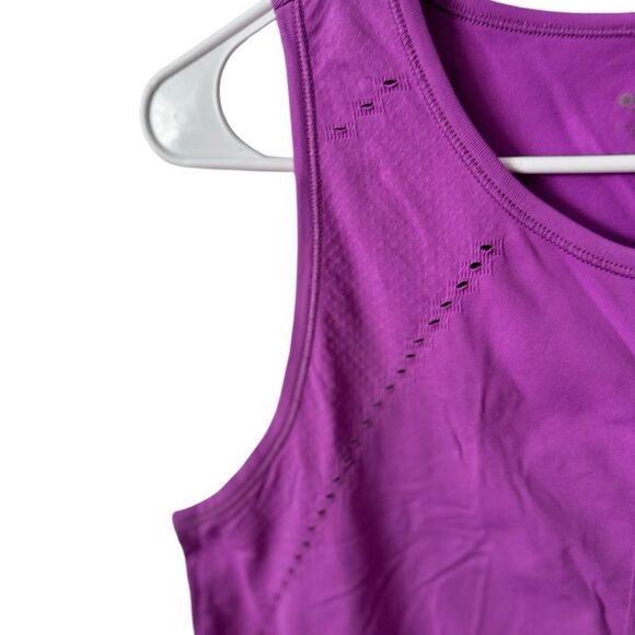 Athleta Purple Active Tank Top Size Medium - Picture 3 of 10